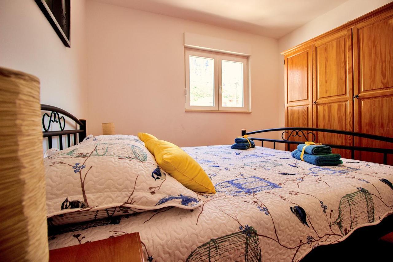 Sandy Beach Apartments Дуче Екстер'єр фото