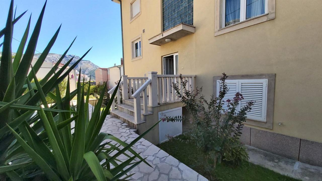 Sandy Beach Apartments Дуче Екстер'єр фото